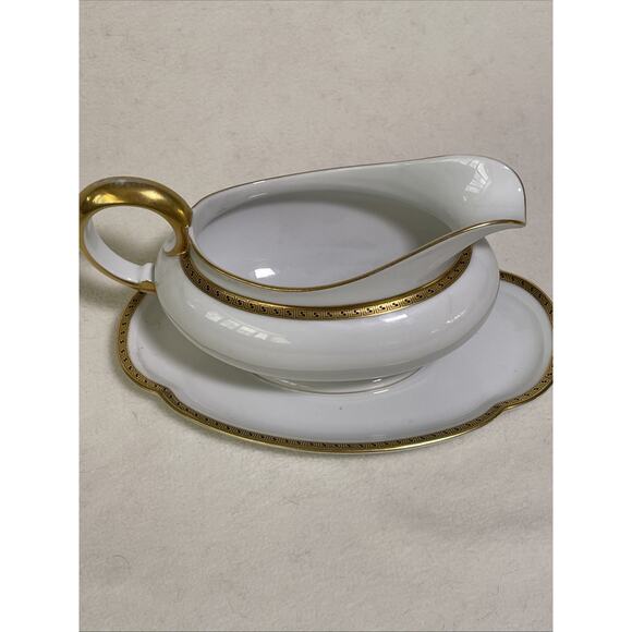 Antique Porcelain White /Gold Gilded Gravy Boat w Underplate Royal Tettau - Picture 6 of 9
